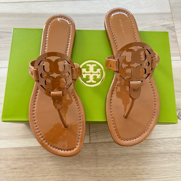 ☀️NEW☀️Tory Burch Miller Sandals Tan 8 - Picture 10 of 12